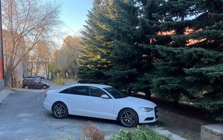 Audi A6, 2011 год, 1 800 000 рублей, 10 фотография