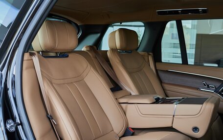 Land Rover Range Rover IV рестайлинг, 2025 год, 27 500 000 рублей, 15 фотография