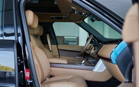 Land Rover Range Rover IV рестайлинг, 2025 год, 27 500 000 рублей, 7 фотография