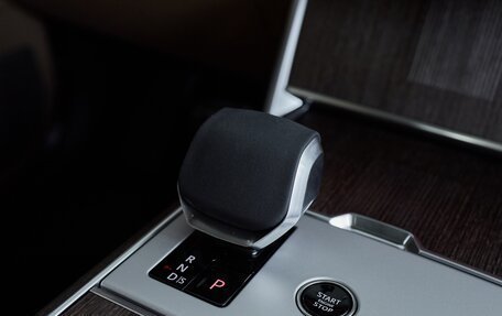 Land Rover Range Rover IV рестайлинг, 2025 год, 27 500 000 рублей, 22 фотография