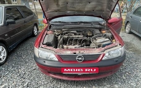 Opel Vectra B рестайлинг, 1996 год, 110 000 рублей, 2 фотография