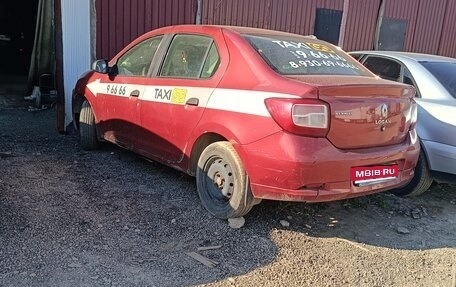 Renault Logan II, 2017 год, 235 000 рублей, 1 фотография
