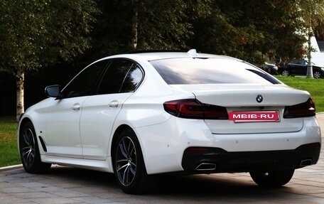 BMW 5 серия, 2022 год, 6 057 000 рублей, 4 фотография