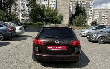 Opel Astra J, 2012 год, 630 000 рублей, 5 фотография