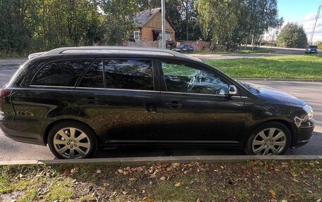 Toyota Avensis III рестайлинг, 2008 год, 650 000 рублей, 2 фотография