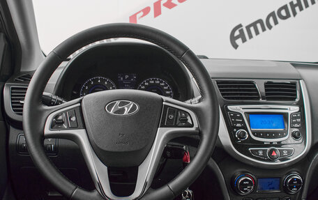 Hyundai Solaris II рестайлинг, 2011 год, 650 000 рублей, 14 фотография