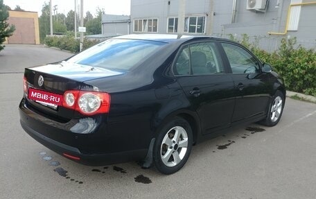 Volkswagen Jetta VI, 2008 год, 600 000 рублей, 2 фотография