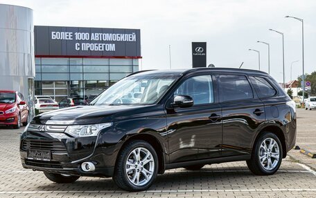 Mitsubishi Outlander III рестайлинг 3, 2014 год, 1 225 000 рублей, 1 фотография