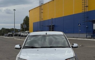 Renault Logan II, 2014 год, 510 000 рублей, 1 фотография