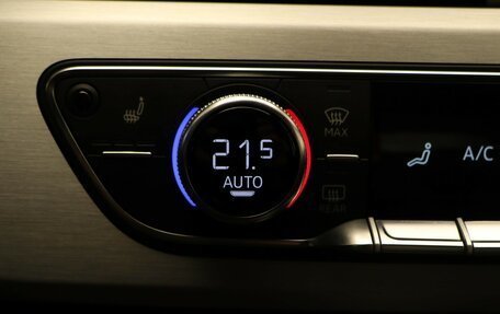 Audi A4, 2019 год, 3 249 000 рублей, 19 фотография