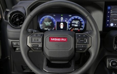 Toyota Land Cruiser Prado, 2024 год, 8 990 000 рублей, 12 фотография