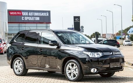 Mitsubishi Outlander III рестайлинг 3, 2014 год, 1 225 000 рублей, 3 фотография