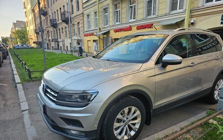 Volkswagen Tiguan II, 2017 год, 2 650 000 рублей, 4 фотография