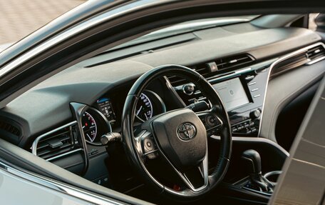 Toyota Camry, 2021 год, 2 495 000 рублей, 16 фотография