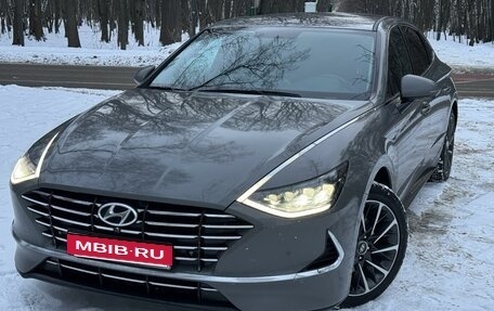 Hyundai Sonata VIII, 2022 год, 2 750 000 рублей, 5 фотография