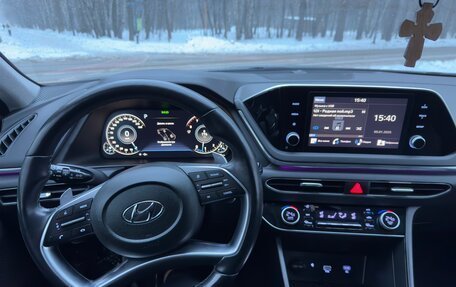 Hyundai Sonata VIII, 2022 год, 2 750 000 рублей, 13 фотография