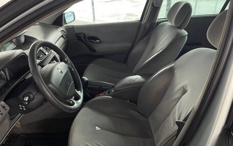 Renault Laguna II, 2002 год, 450 000 рублей, 17 фотография