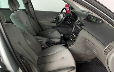 Renault Laguna II, 2002 год, 450 000 рублей, 20 фотография