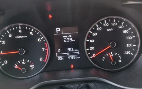 KIA Rio IV, 2020 год, 1 700 000 рублей, 10 фотография