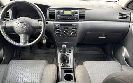 Toyota Corolla, 2005 год, 475 000 рублей, 10 фотография