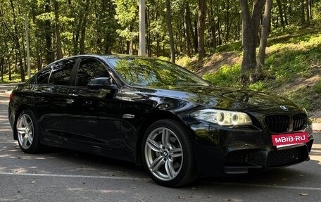 BMW 5 серия, 2014 год, 1 820 000 рублей, 3 фотография