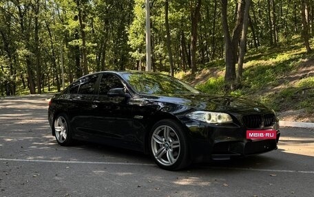 BMW 5 серия, 2014 год, 1 820 000 рублей, 4 фотография