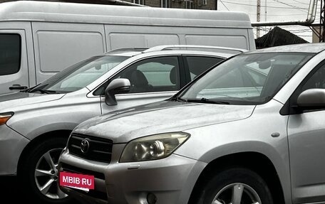 Toyota RAV4, 2008 год, 875 000 рублей, 3 фотография