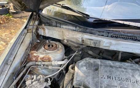 Mitsubishi Space Wagon III, 1999 год, 310 000 рублей, 11 фотография