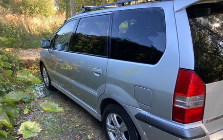 Mitsubishi Space Wagon III, 1999 год, 310 000 рублей, 4 фотография