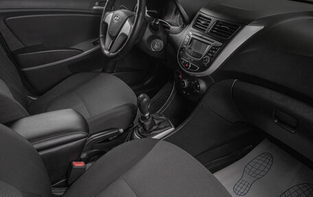 Hyundai Solaris II рестайлинг, 2013 год, 699 000 рублей, 16 фотография