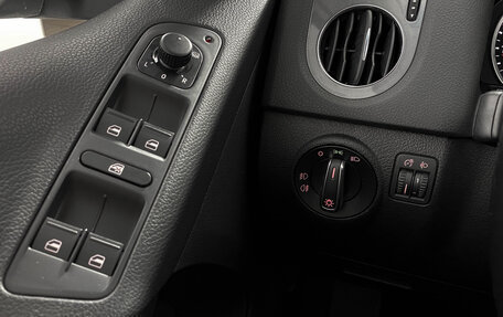 Volkswagen Tiguan I, 2013 год, 999 000 рублей, 18 фотография