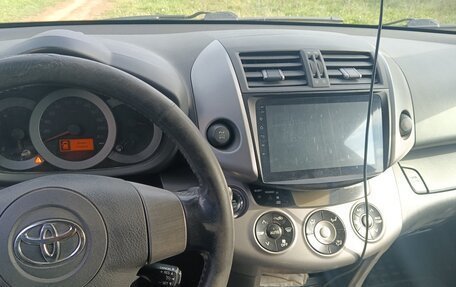 Toyota RAV4, 2008 год, 1 050 000 рублей, 5 фотография