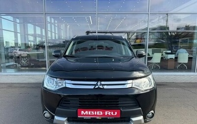 Mitsubishi Outlander III рестайлинг 3, 2014 год, 1 520 000 рублей, 1 фотография
