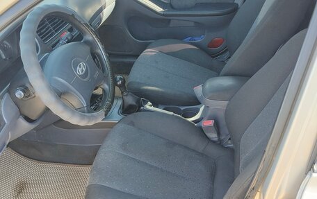 Hyundai Elantra III, 2002 год, 370 000 рублей, 10 фотография