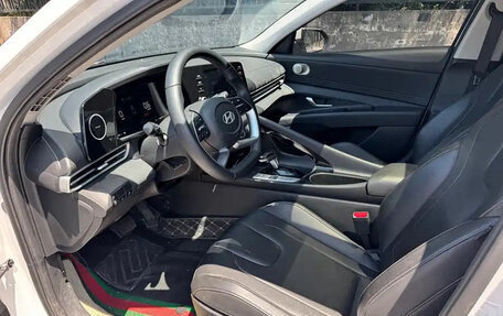 Hyundai Elantra, 2022 год, 1 460 000 рублей, 9 фотография
