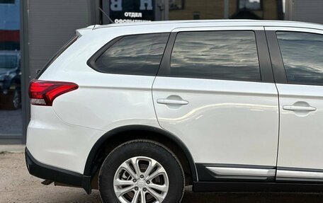 Mitsubishi Outlander III рестайлинг 3, 2015 год, 1 550 000 рублей, 14 фотография