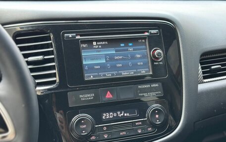 Mitsubishi Outlander III рестайлинг 3, 2015 год, 1 550 000 рублей, 31 фотография