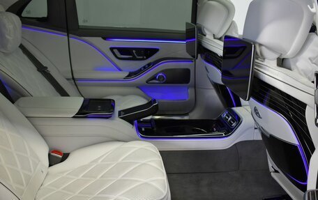 Mercedes-Benz Maybach S-Класс, 2023 год, 26 000 000 рублей, 13 фотография