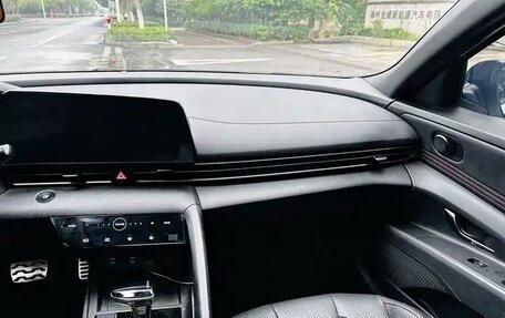 Hyundai Elantra, 2022 год, 1 400 000 рублей, 11 фотография
