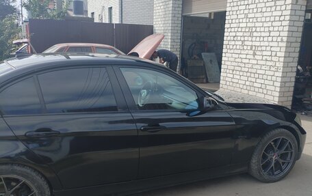 BMW 3 серия, 2006 год, 600 000 рублей, 7 фотография