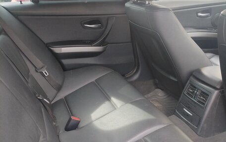 BMW 3 серия, 2006 год, 600 000 рублей, 10 фотография