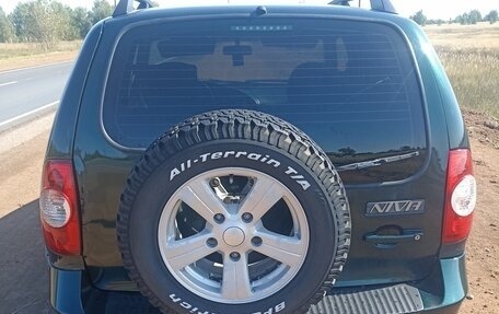 Chevrolet Niva I рестайлинг, 2015 год, 700 000 рублей, 3 фотография