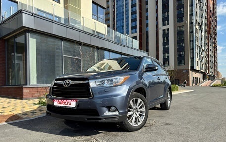 Toyota Highlander III, 2014 год, 2 815 000 рублей, 1 фотография