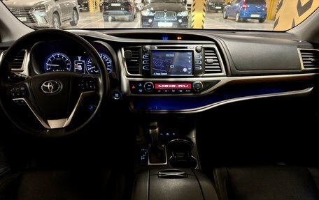 Toyota Highlander III, 2014 год, 2 815 000 рублей, 13 фотография