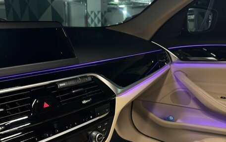BMW 5 серия, 2018 год, 3 030 000 рублей, 8 фотография