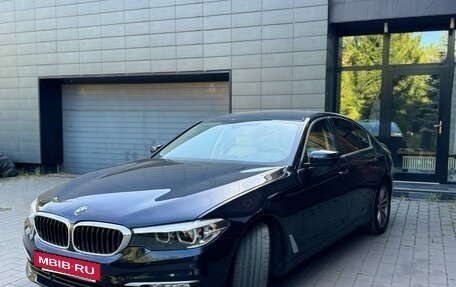 BMW 5 серия, 2018 год, 3 030 000 рублей, 2 фотография