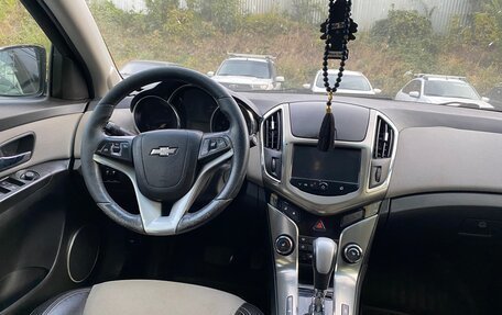 Chevrolet Cruze II, 2013 год, 890 000 рублей, 9 фотография