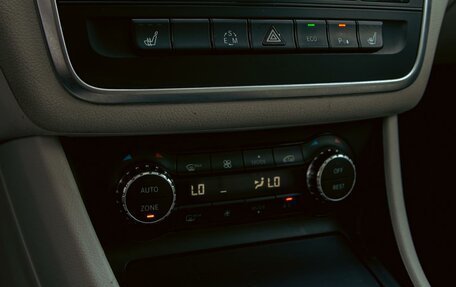 Mercedes-Benz CLA, 2013 год, 1 395 000 рублей, 21 фотография