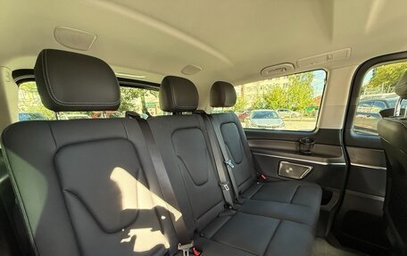 Mercedes-Benz V-Класс, 2024 год, 14 700 000 рублей, 14 фотография