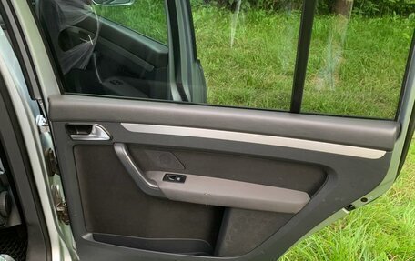 Volkswagen Touran III, 2008 год, 620 000 рублей, 5 фотография